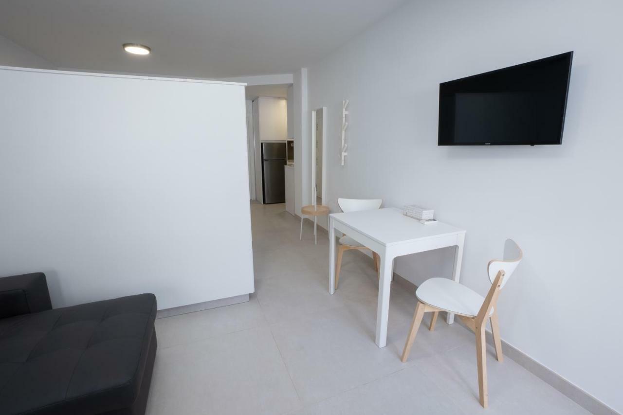Apartamentos Mombasa 2 Planta Nerja Dış mekan fotoğraf